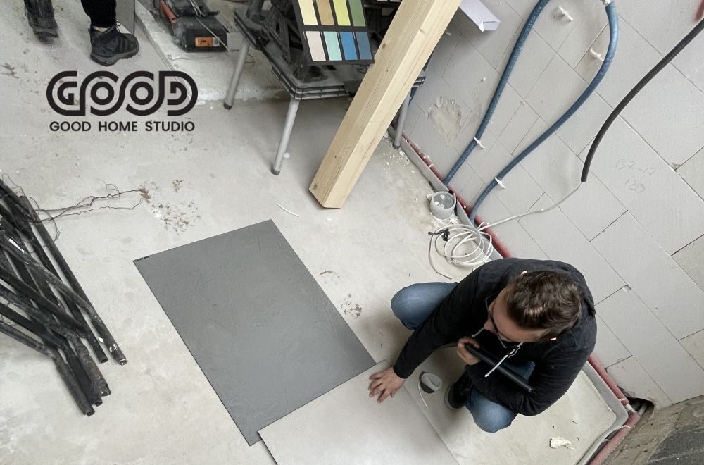 Prace nad przygotowaniem mieszkania przed powrotem do kraju